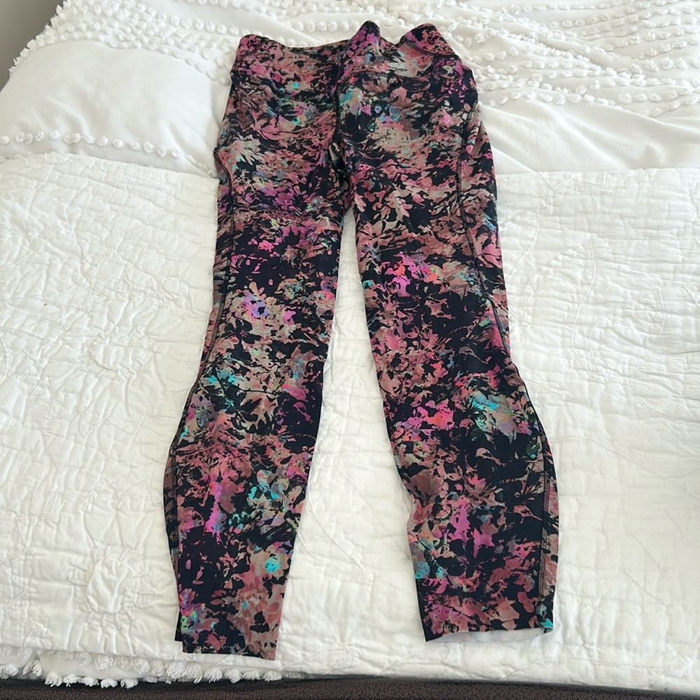 Lululemon Base Pace Tight 6
